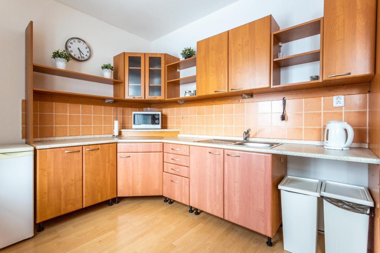 Bozi Dar 95 Apartment ภายนอก รูปภาพ